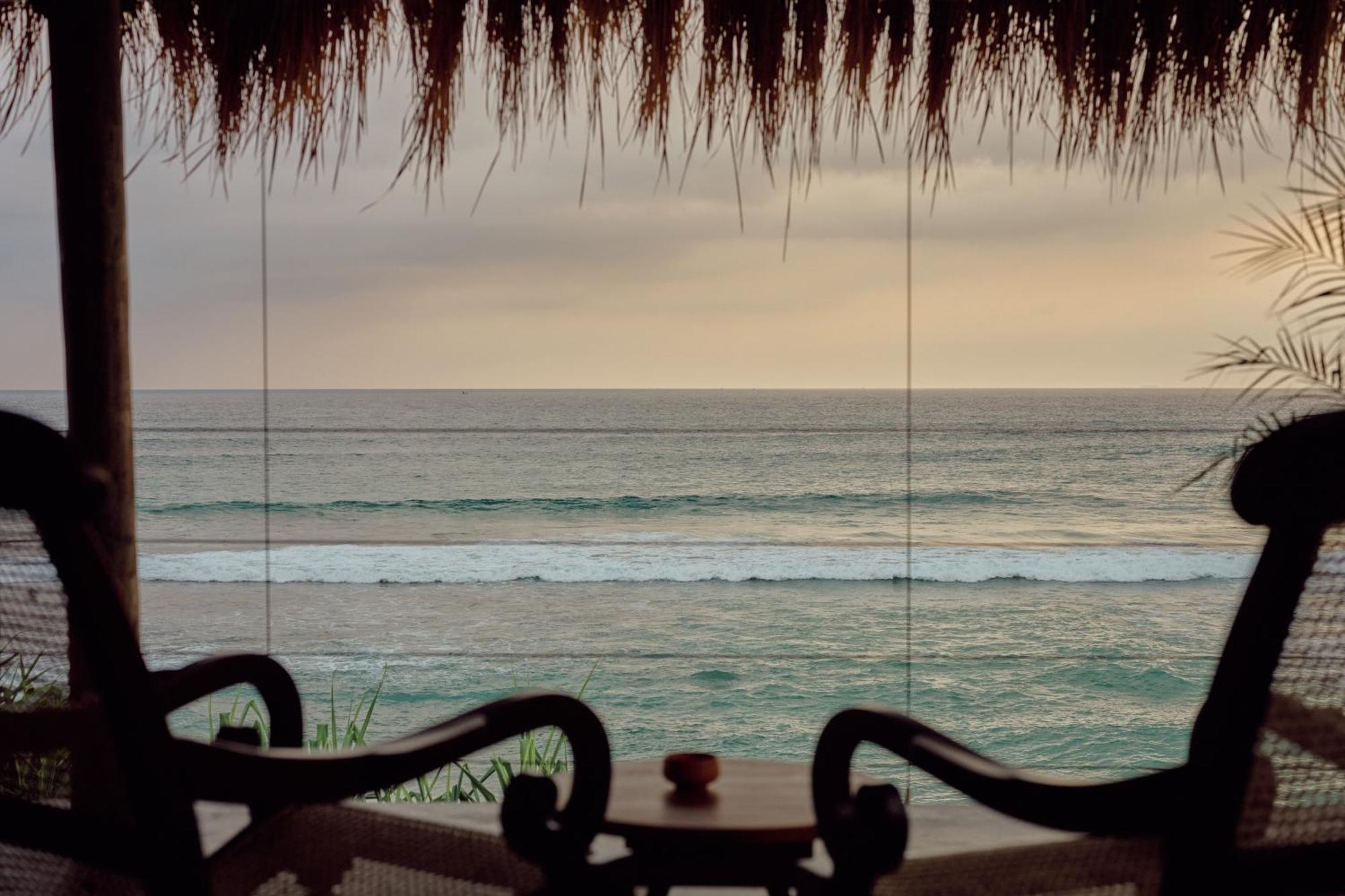 Gitano Surf Ahangama Beachfront Exterior foto